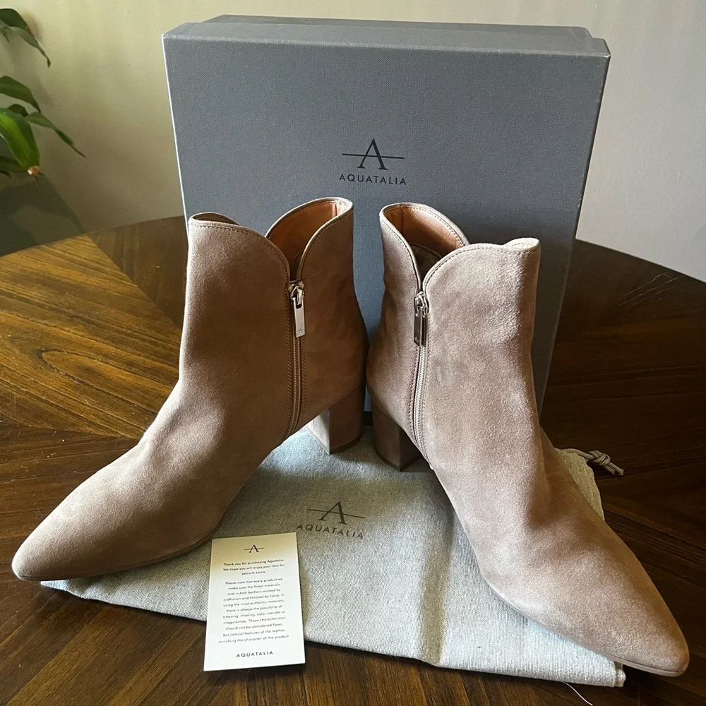 NWT Aquatalia Tan Suede Ankle Boots Kaylani in Original Box Women’s 12 / 42